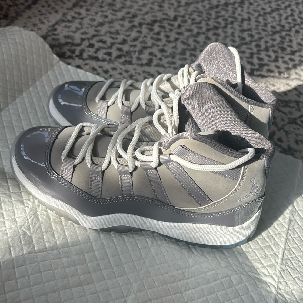 ⭐️ Jordan 11 Cool Grey ⭐️